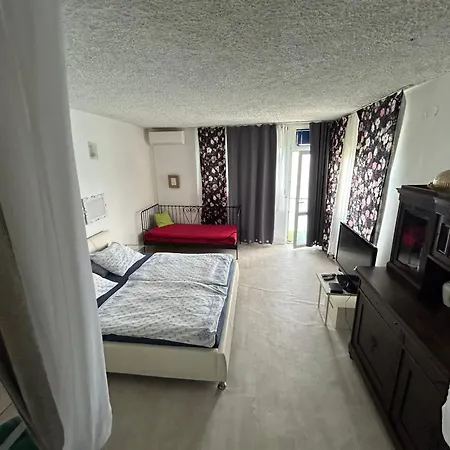 Apartment Kuk *